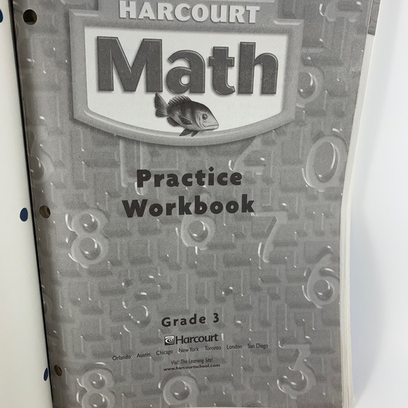 Harcourt Math Grade 3 Practice Workbook - Picture 4 of 8